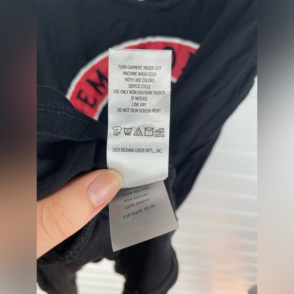 Stranger Things Netflix Demogorgon Hunter Pajama Tank Top Size 0X Women’s EUC - Picture 9 of 9